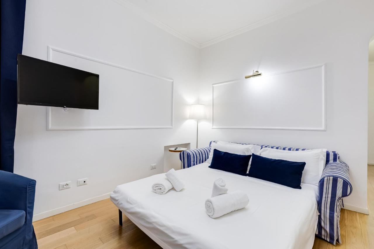 Trevi Fountain Modern Apartment Rome Exterior photo